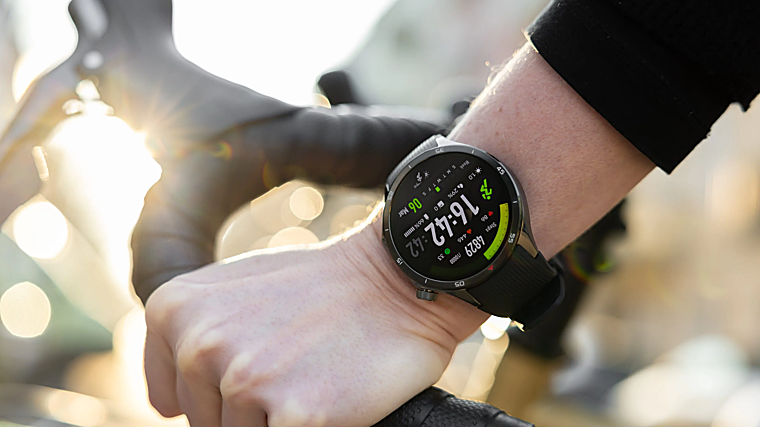 Black Friday hunde el OnePlus Watch 3: el smartwatch que muchos eligen para pagar sin sacar el móvil