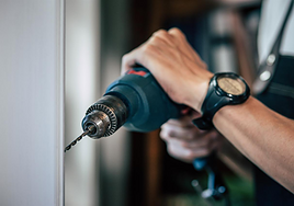 Este taladro con dos baterías cuesta la mitad que uno de Bosch y es ideal para chapuzas de fin de semana