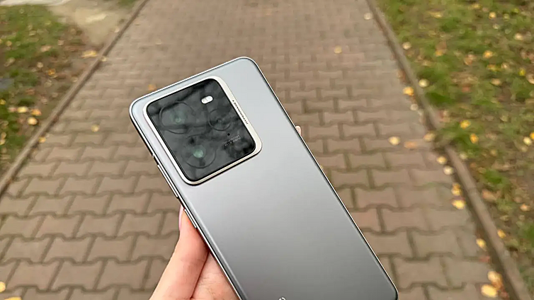 ¿No sabes qué regalar en Navidad? El Realme GT 7 Pro es el smartphone perfecto: un sobresaliente disfrazado de chollo