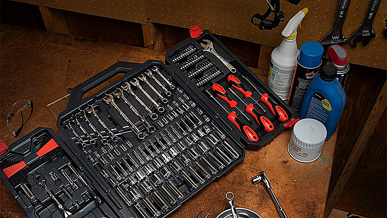 El kit de herramientas low cost mejor valorado de AliExpress: monta y repara como un profesional