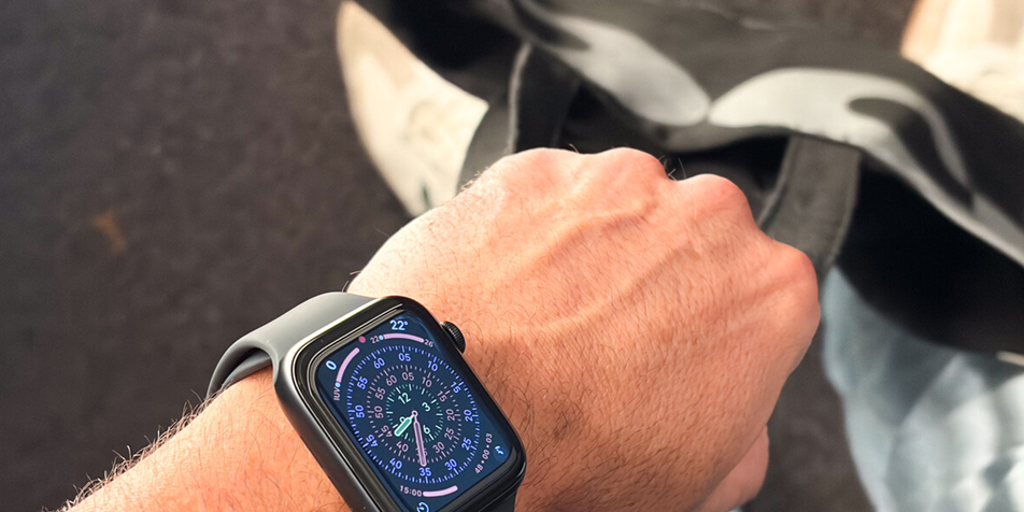 El dispositivo que necesitas para tenerlo todo bajo control: consigue el Apple Watch SE 3 con descuento en MediaMarkt