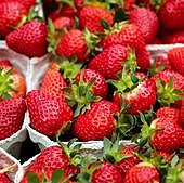 El truco que no conocías para que las fresas sepan mejor