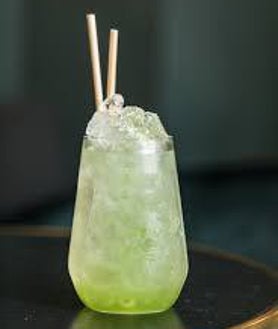 Imagen secundaria 2 - Daiquiri y mojito de Sips Drinkery House y Albahaca, de ISA Restaurante & Cocktail Bar