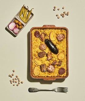 Imagen secundaria 2 - Preparaciones de El Paeller, espacio del maestro de paellas y chef Rafa Margós