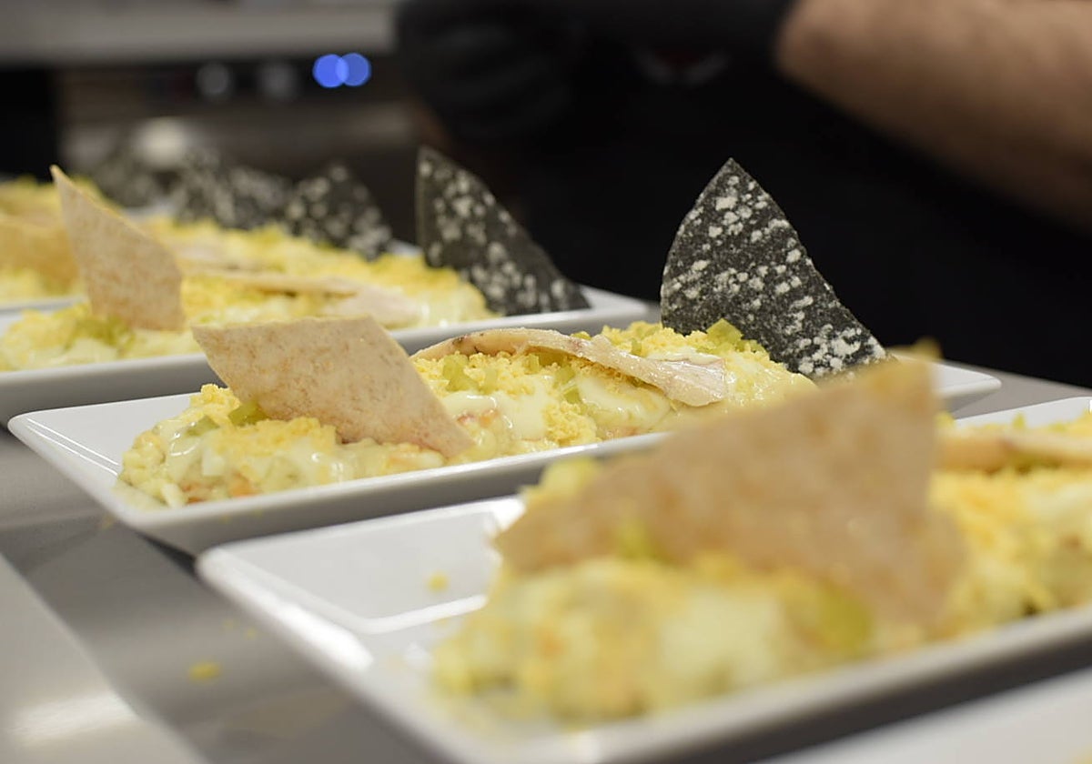 Ensaladilla ganadora, receta del cocinero Alfonso Sainz