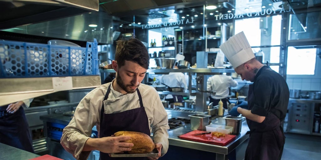 Francia quiere volver a lo “gourmet” y lanzar su ley “hecho en casa” contra la comida rápida