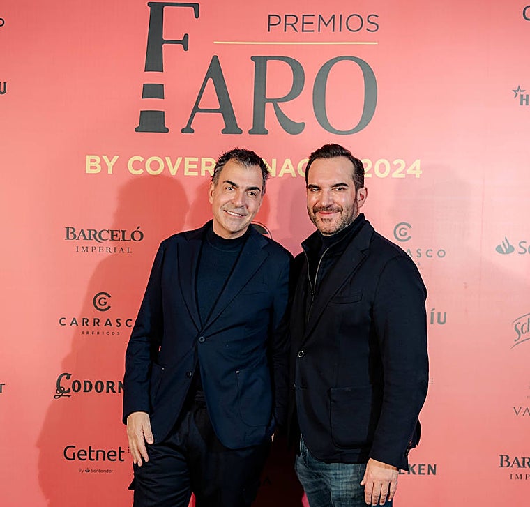 Los chefs Ramón Freixa y Mario Sandoval, este último premiado con el título al cocinero con la mejor trayectoria digital