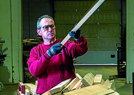 Imagen secundaria 1 - Trabajos de tonelería en Gangutia