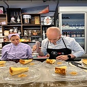 La mejor tarta de queso de Madrid se hace en este restaurante viral del barrio de las Letras