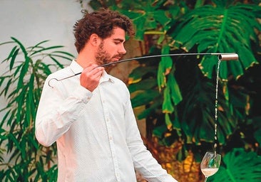 Sumilleres, la importancia del embajador del vino en restaurantes y tabernas