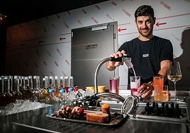 Comer con cócteles y viceversa: bares en los que disfrutar de la moda de la gastrococtelería