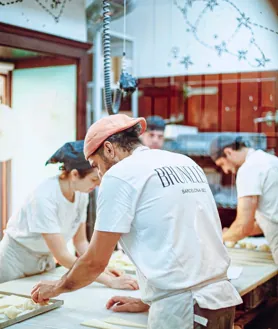 Imagen secundaria 2 - La pastelería Brunells ha conseguido el premio a Mejor Croissant Artesano de Mantequilla 2024. 