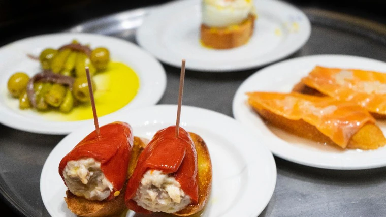 Tamboril, in San Sebastián, is one of the places where you can enjoy the culture of San Sebastián pintxo