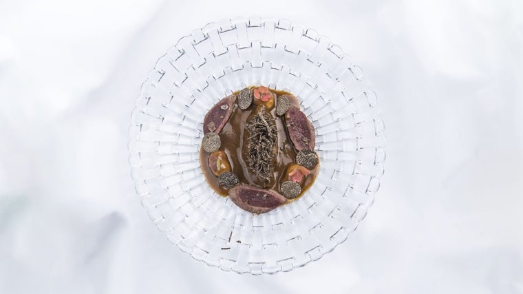 Liebre à la royale estilo senador Couteaux de Iván Cerdeño