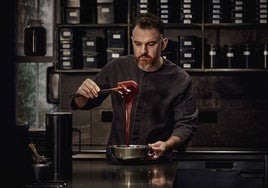 El dos estrellas Michelin de Berlín que solo sirve postres: «Mi cocina es como una persona no binaria»