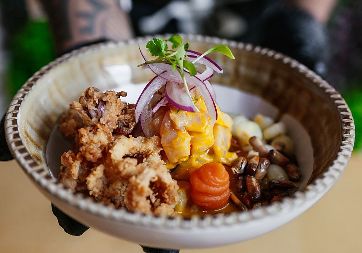 Ceviche de ají amarillo con chipirones de Lima Nikkei, en Madrid