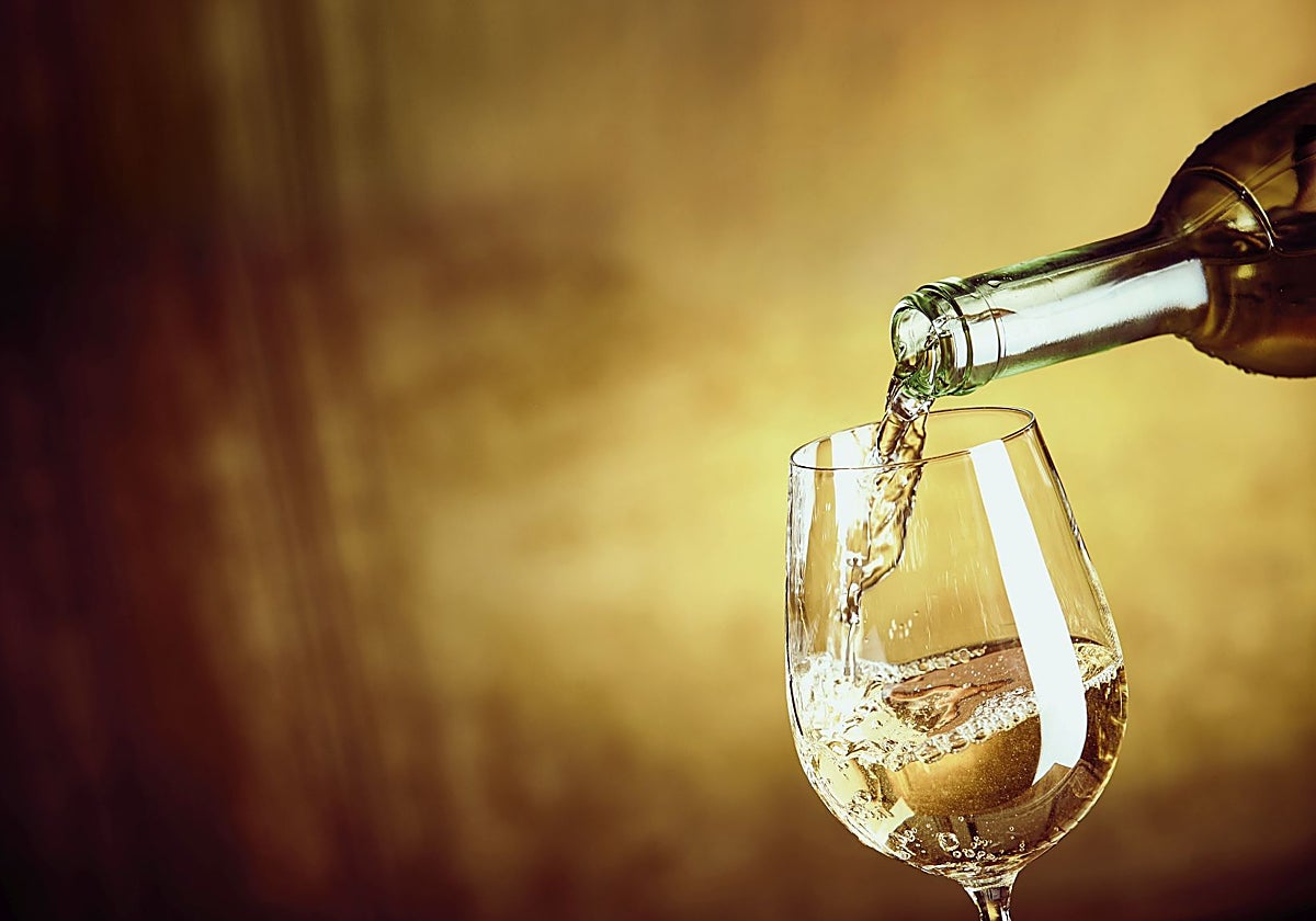 Un verano para saborear vino blanco