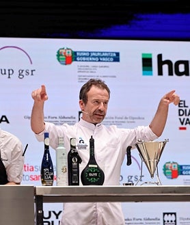 Imagen secundaria 2 - Los chefs de Disfrutar, Eneko Atxa y Nacho Manzano en San Sebastián Gastronomika 2025