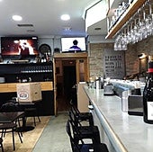 Preguntan a Chicote dónde comer en Madrid por menos de 20 euros y menciona este restaurante: «Casero y rico»