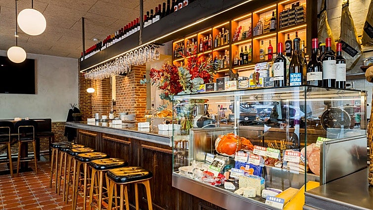 Más de 300 bares, tabernas y cafeterías de toda España estrenan Soletes Repsol