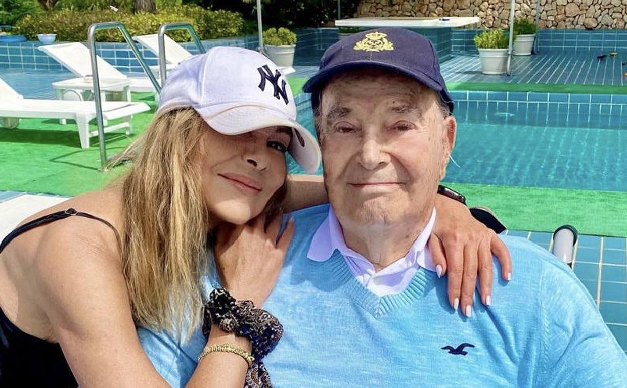 Ana Obregón junto a su padre Antonio García