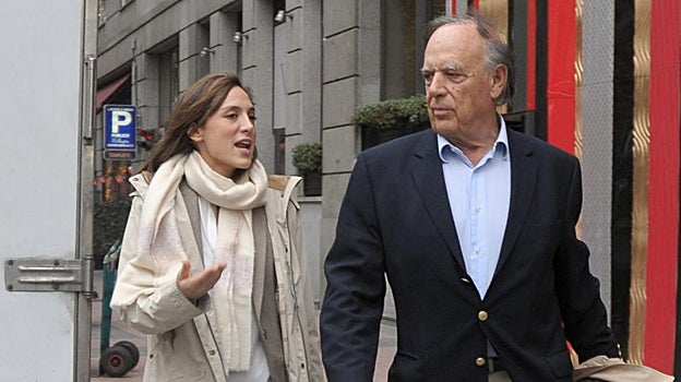 Tamara Falcó, actual marquesa de Griñón y su padre Carlos Falcó