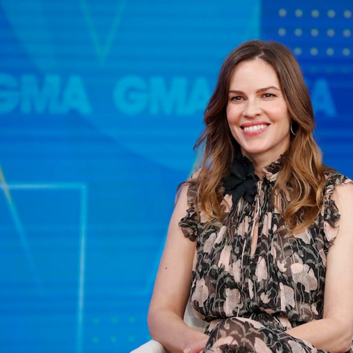 La actriz Hilary Swank, embarazada de gemelos a los 48 años: «Un milagro total»