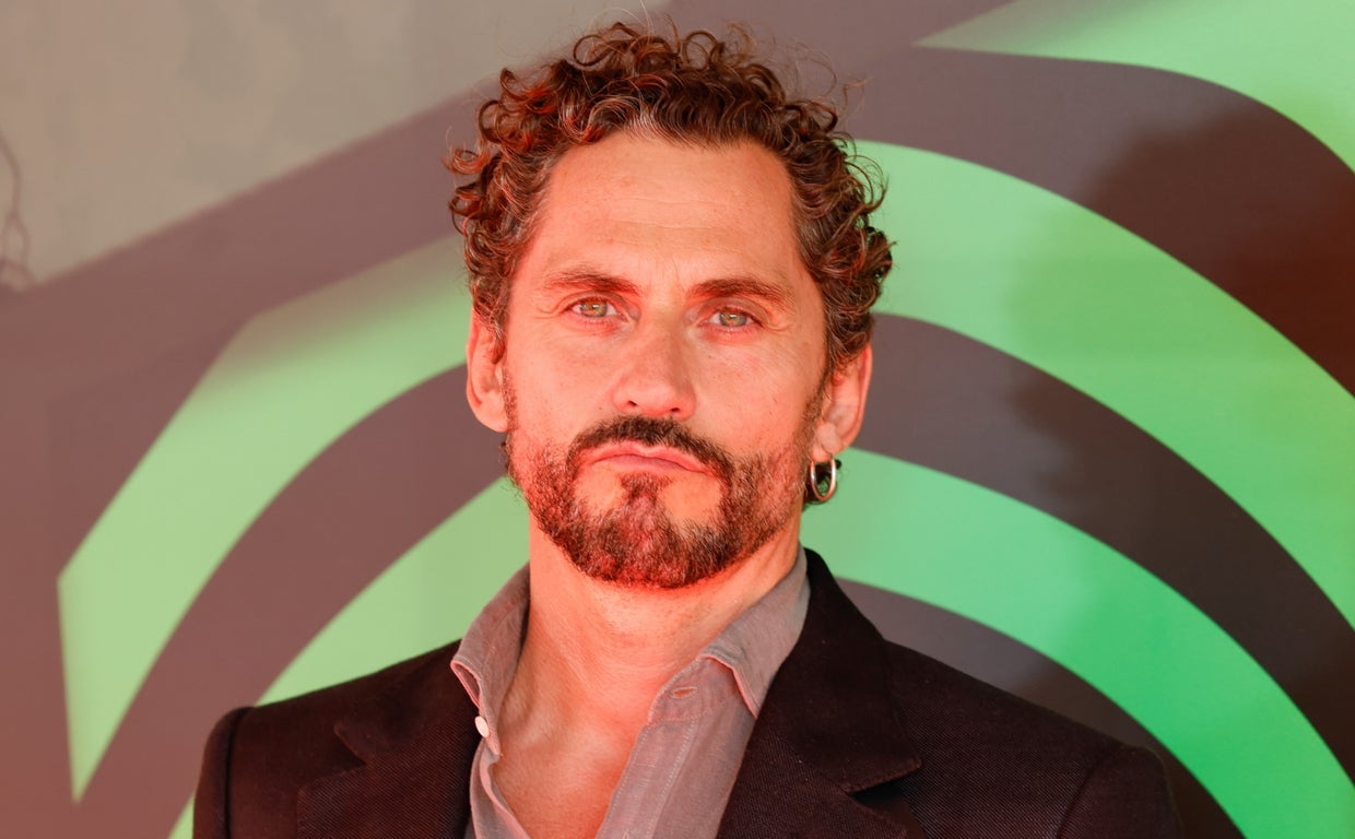 Paco León en el photocall de un evento en Madrid