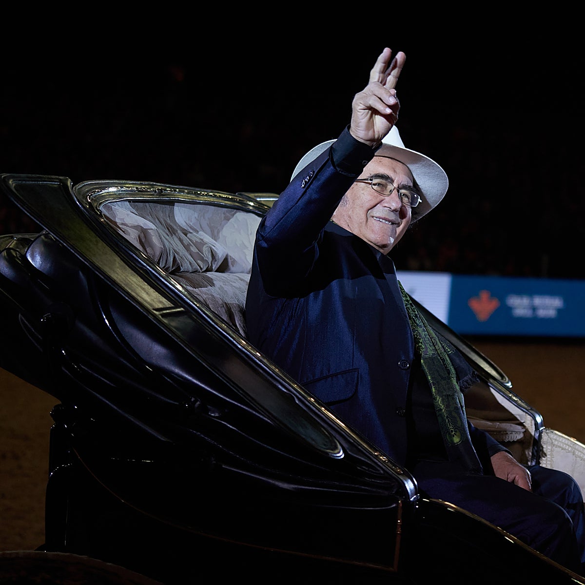Al bano: «Soy lo suficientemente rico para no ser pobre»