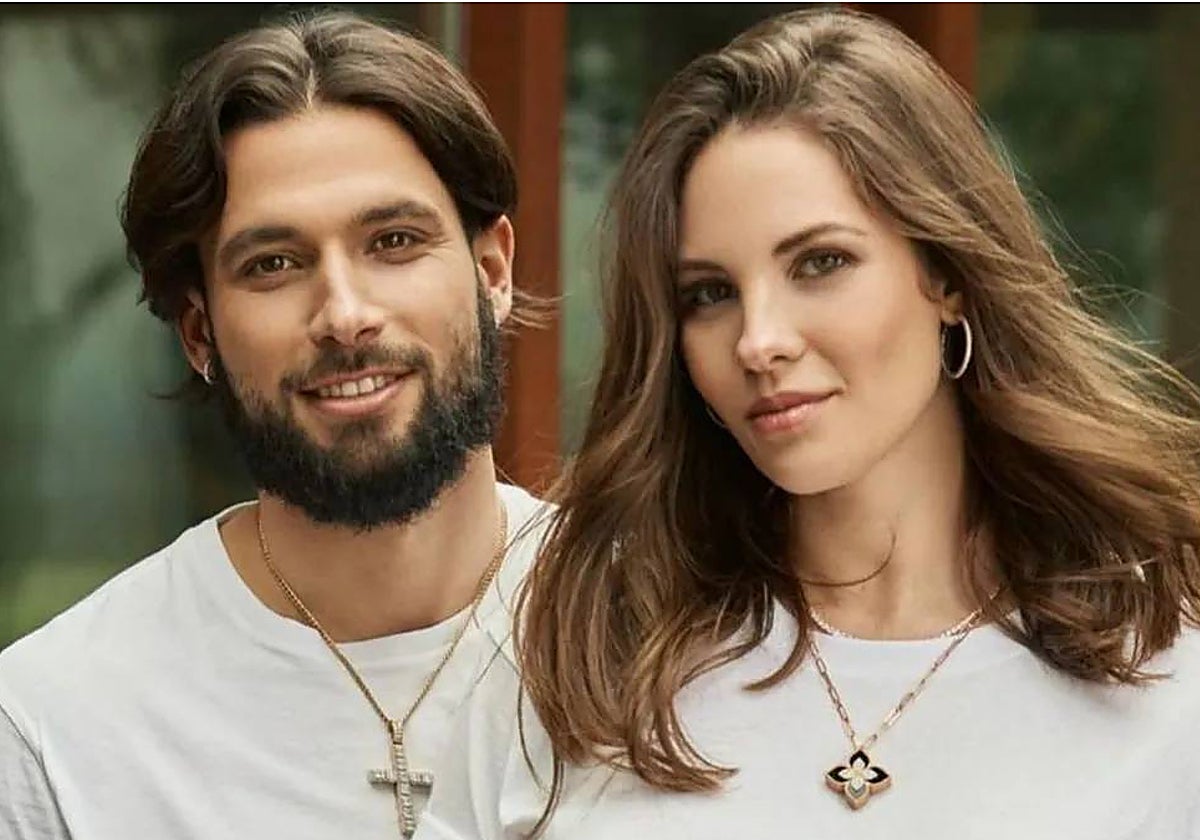 Jota Peleteiro y Jessica Bueno