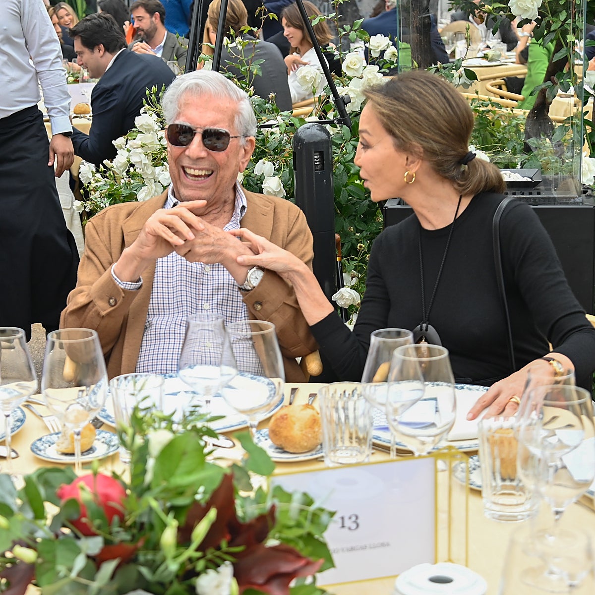 Vargas Llosa e Isabel Preysler, una relación desgastada pero feliz y que fue rentable