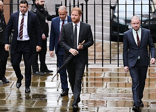 Harry asistiendo al juicio en Londres contra la prensa británica