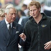 Se filtra la conversación íntima del Príncipe Harry con su padre, pocos días antes de la coronación