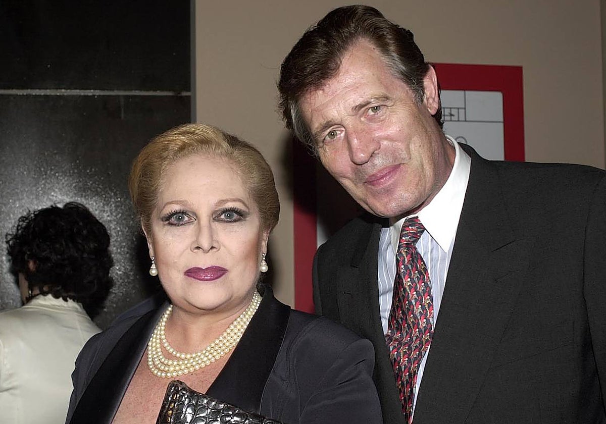 Ramiro Oliveros y Concha Márquez Piquer