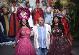 Las Azúcar Moreno, Joana Sanz o Juan Betancourt  entre los famosos que lucieron diseños de Francis Montesinos