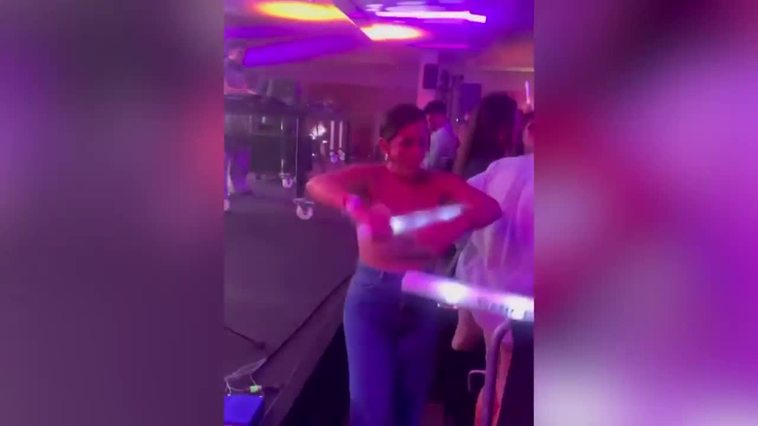 Anabel Pantoja disfruta de Desalia ajena a cualquier polémica