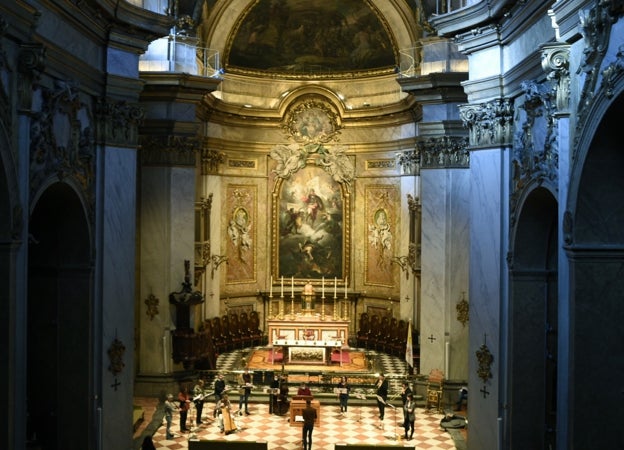 Interior de la Basílica de San Miguel en Madrid