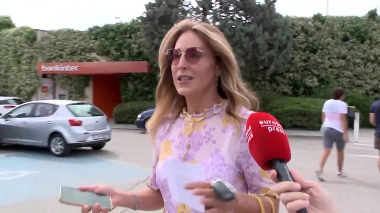 Carolina Molas confirma que aparecerá en el reportaje exclusiva de la boda