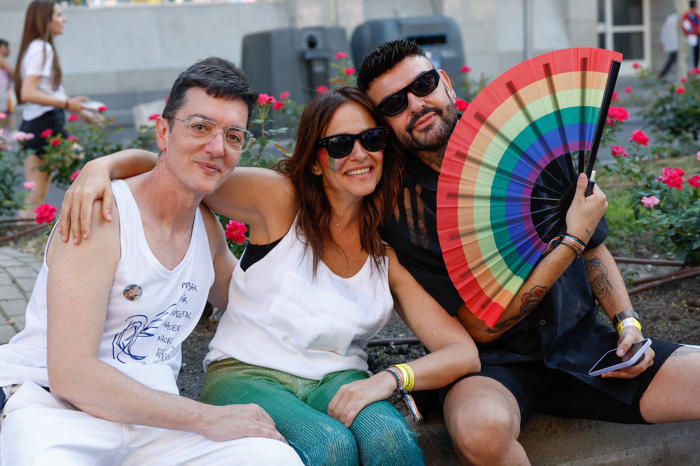 El cómico Juanjo Guillen, la actriz Melani Oliveres y el fotógrafo Carlos Villarejo