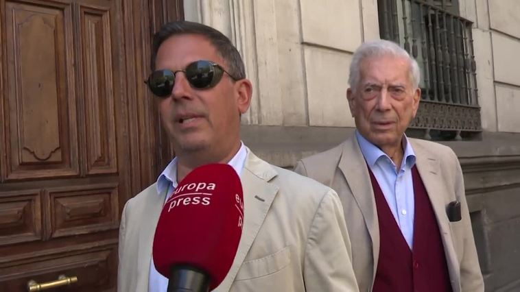 Gonzalo Vargas Llosa habla sobre el alta hospitalaria de su padre