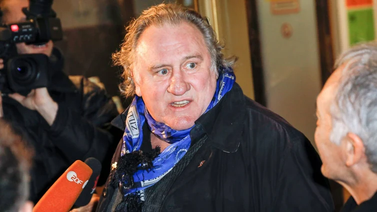 Gérard Depardieu, acusado de violación: «Se bajó los pantalones y me mostró su pene»