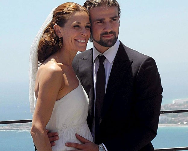Mario Biondo y Raquel Sánchez Silva el día de su boda