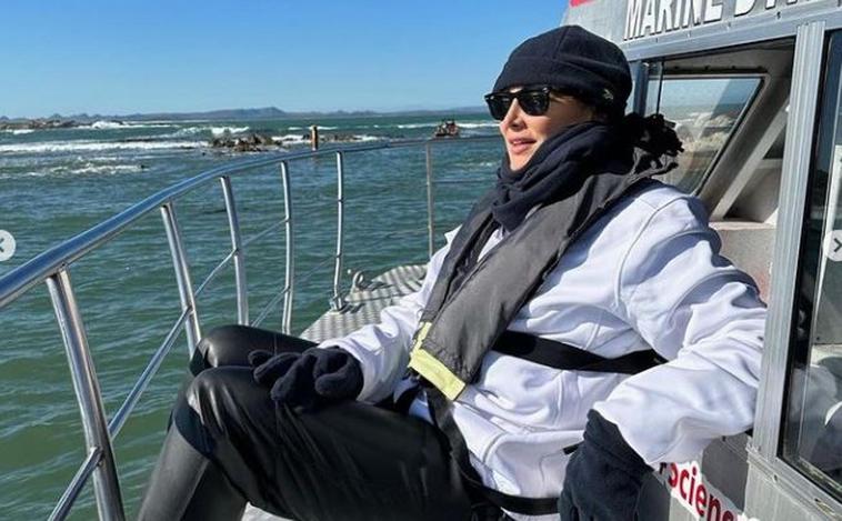 La luna de miel de Tamara Falcó se torna a negro: «Está muy triste»