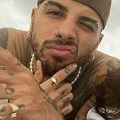 Los fans de Rosalía estallan contra Rauw Alejandro tras desvelarse una posible infidelidad