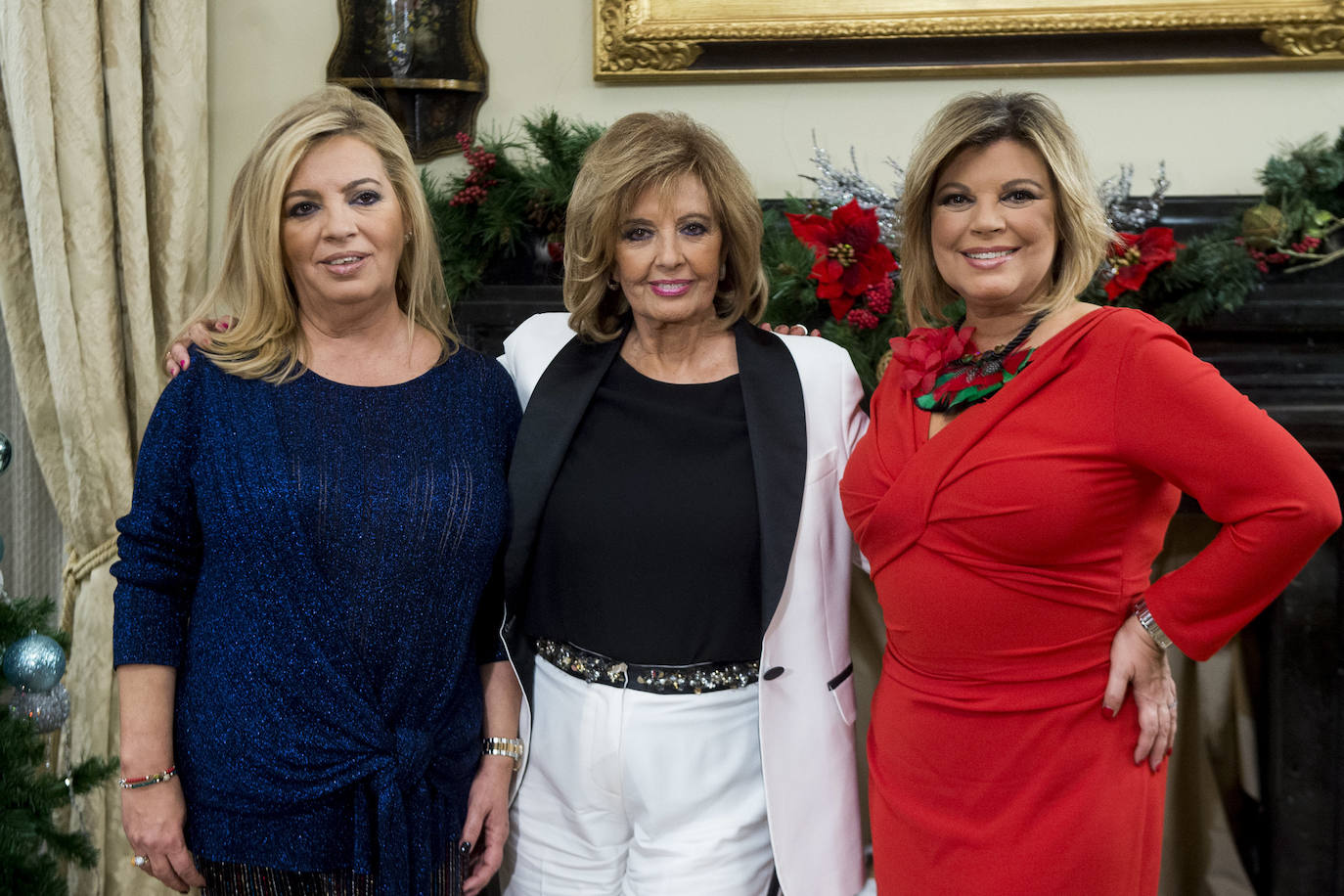 María Teresa Campos con sus dos hijas, Terelu Campos y Carmen Borrego, en la presentación del docu-reality 'Las Campos'