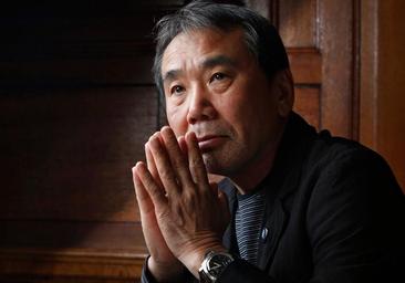 La vida desconocida de Haruki Murakami: de estar casi arruinado al éxito inesperado y los problemas con la fama