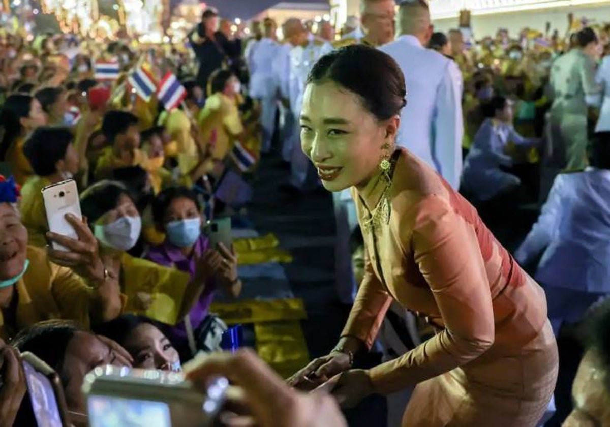 La princesa Bajrakitiyabha, hija del rey Maha Vajiralongkorn