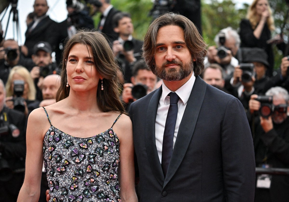 Carlota Casiraghi y su marido Dimitri en el Festival de Venecia