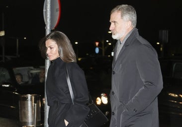 El Rey Felipe VI y la Reina Letizia acuden al velatorio de Fernando Gómez-Acebo