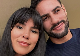 La envidiable casa de Isa Pantoja y Asraf Beno: jardín privado, pista de pádel, piscina y más